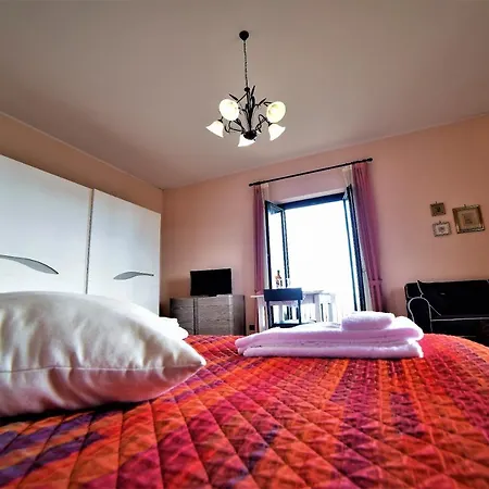 Bed & Breakfast Dimora Dell' Etna 2*