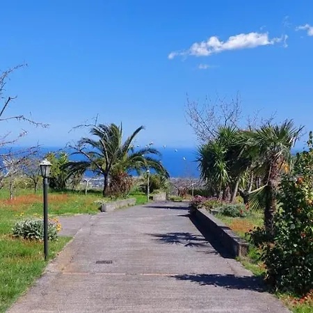 Dimora Dell' Etna Bed and breakfast