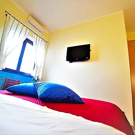 Dimora Dell' Etna B&B 밀로