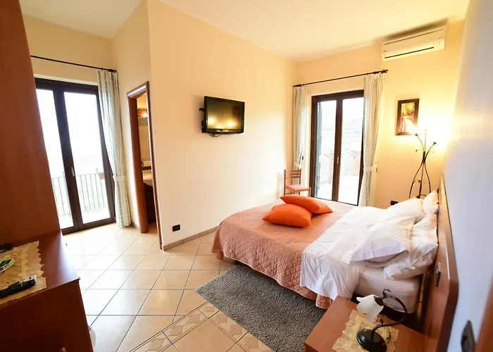 Dimora Dell' Etna Bed & Breakfast